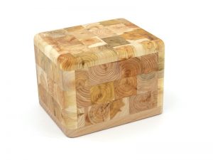 Ehtekarp kadakast keskmine 88x72x64 mm