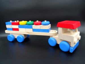 Rekka haagise ja klotsidega 48x9,5x14cm